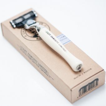 Captain Fawcett Handcrafted Mach 3 Razor-The Pomade Shop
